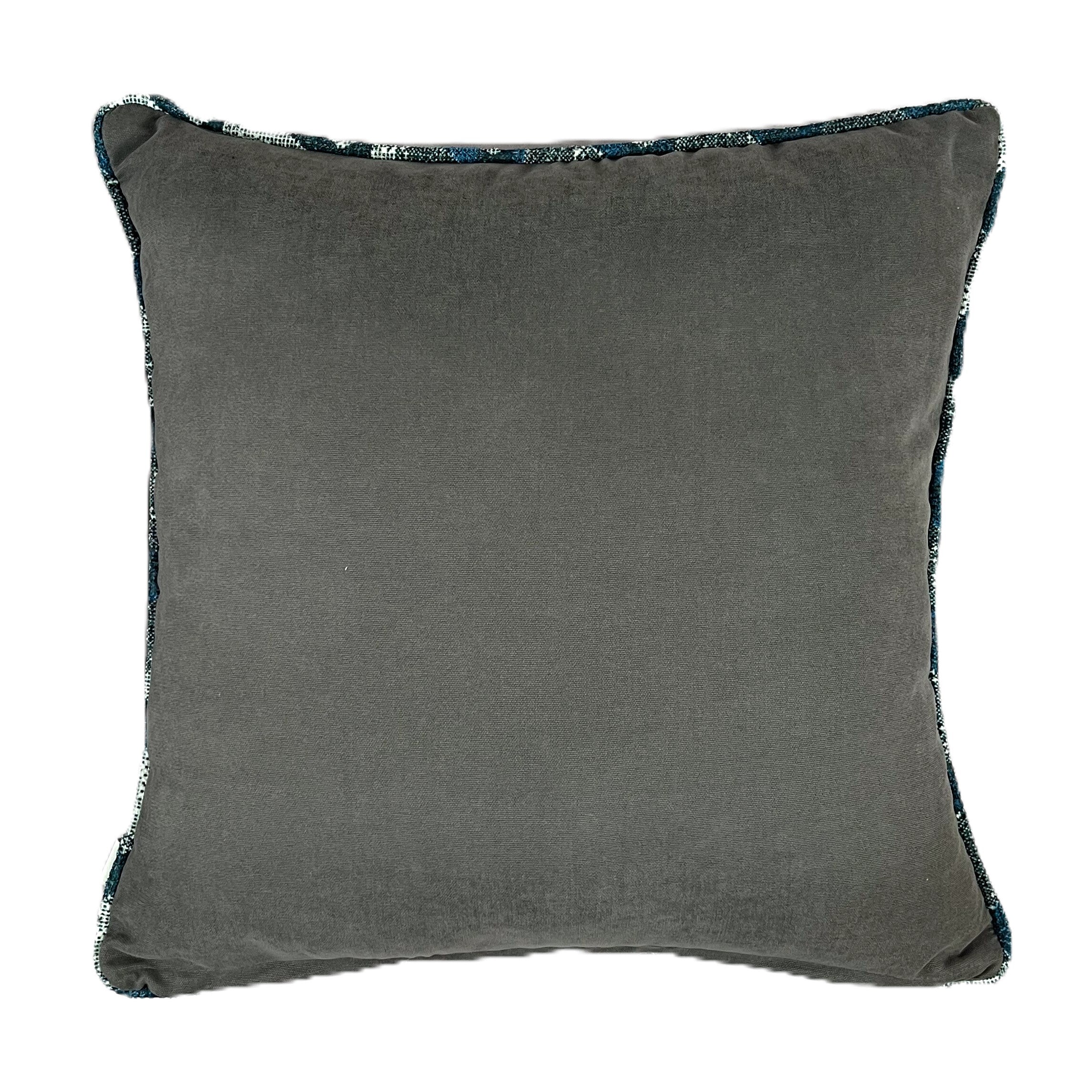 Dantela Luxury Cushion