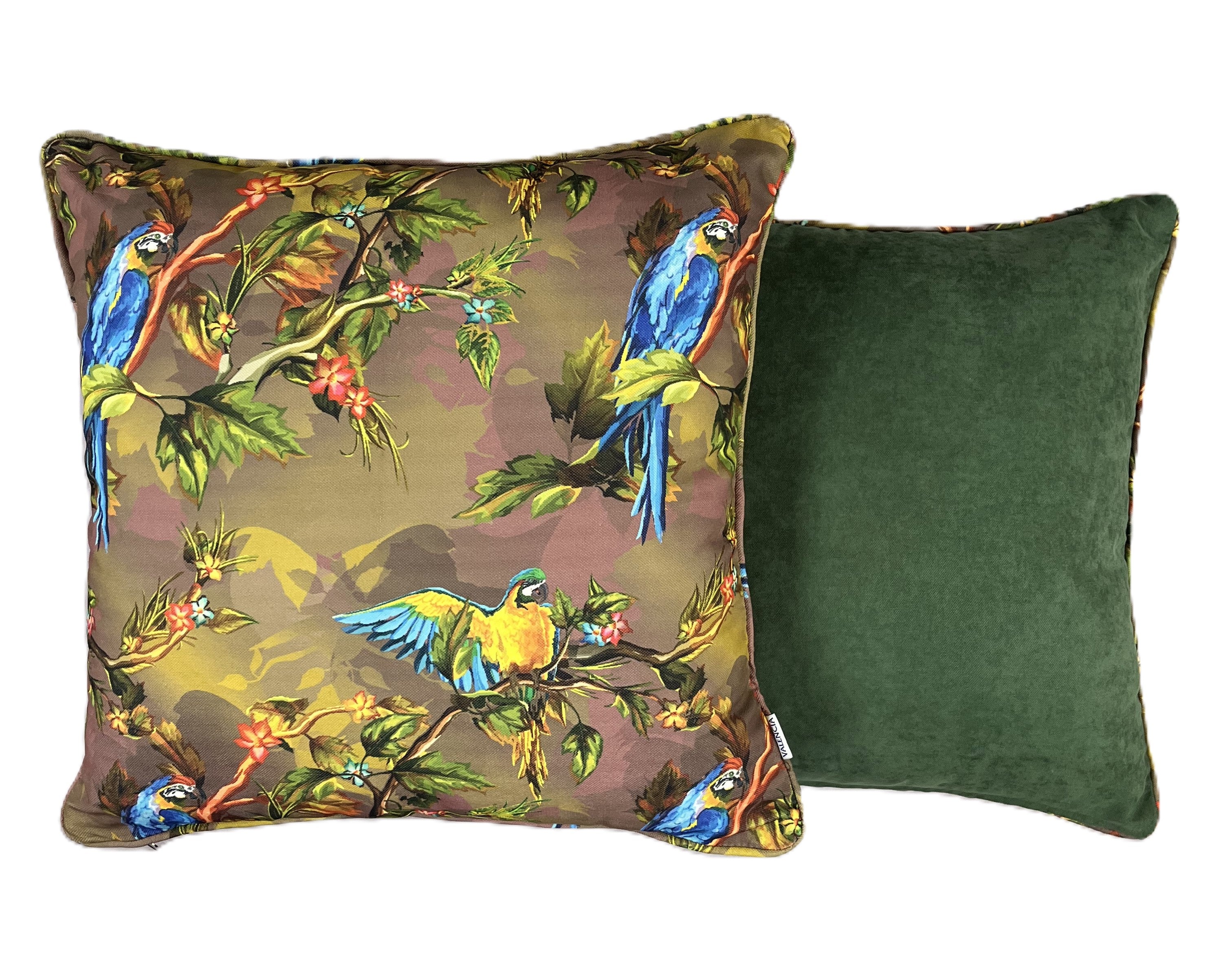 Dantela Luxury Cushion