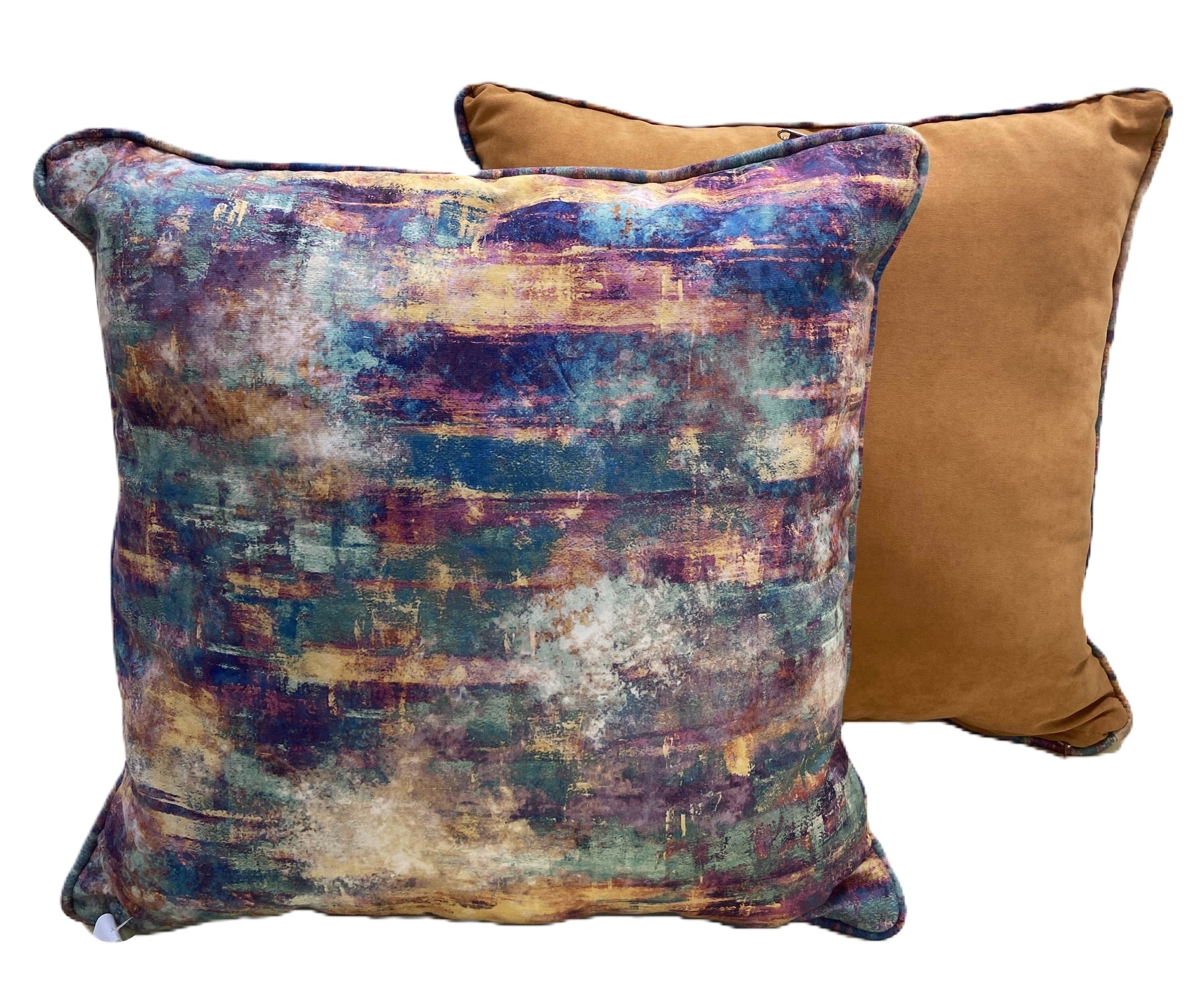 Dantela Luxury Cushion