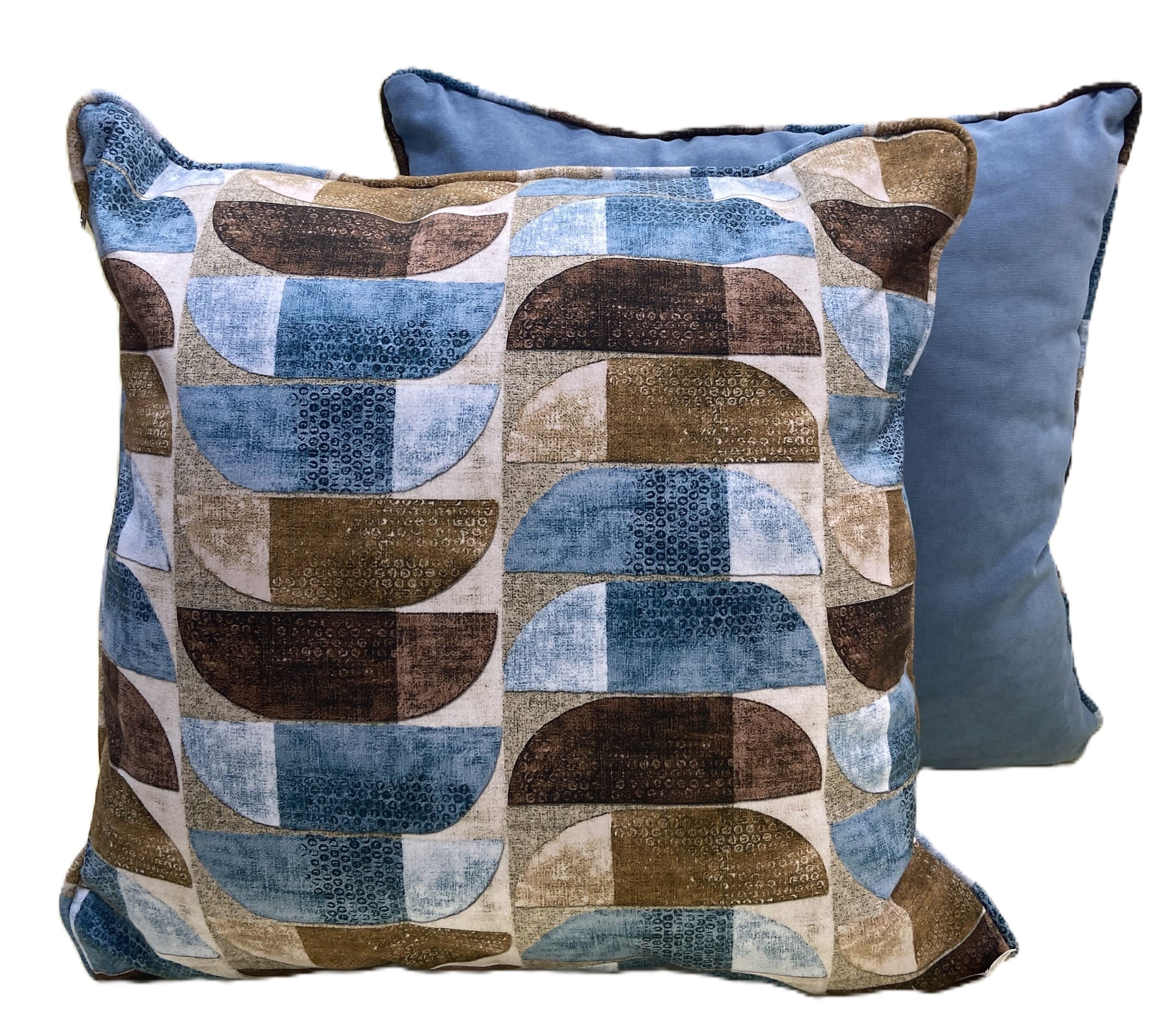 Dantela Luxury Cushion
